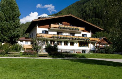Glor House | Ferienhaus Alpina