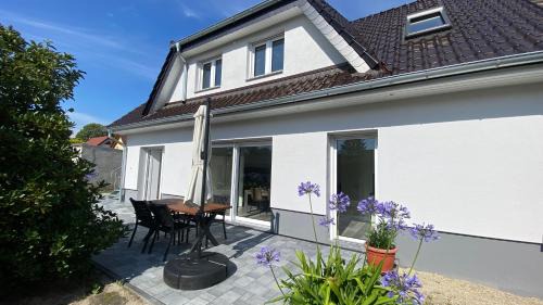 Senftenberg Apartment | Ferienhaus Helfert FeWo 1 mit großer Terrasse