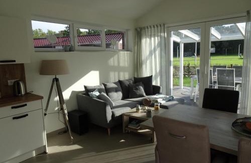 Schuettorf Apartment | Ferienhaus Nr 6 am Quendorfer See