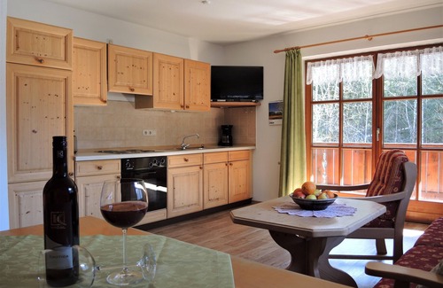 Schwob Apartment | Ferienwohnung Nr. 2, 2 bis 4 Personen, 60 qm, 2 Schlafzimmer, Balkon