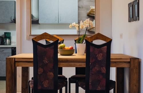 Oberlengenhardt Apartment | Ferienwohnung, 65 qm, 1 Schlafzimmer, 1 Wohn-/schlafzimmer, Terrasse, Max. 3 Personen