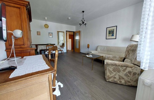 Bad Krozingen Apartment | Ferienwohnung, 65qm, 1 Schlafzimmer, 1 Wohn-/Schlafraum