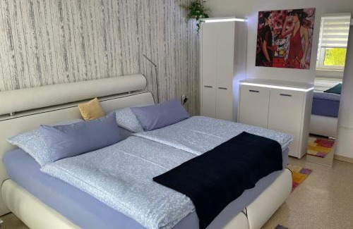 Unkeroda Apartment | Ferienwohnung am Rennsteig bei Eisenach - Ilona Schmidt