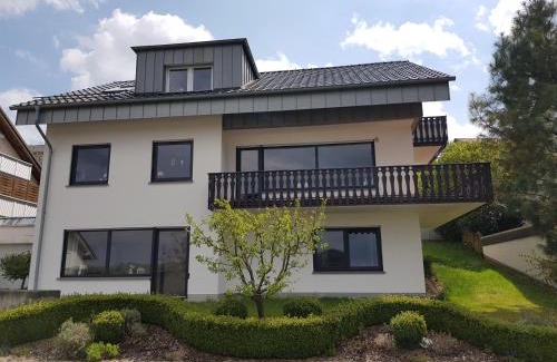 Siedlinghausen Apartment | Ferienwohnung Allenberg-Panorama