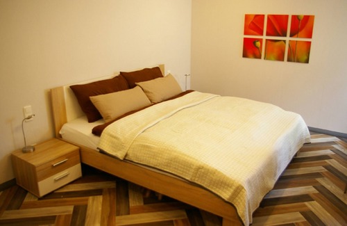 Sugenheim House | Ferienwohnung Am Steigerwaldrand