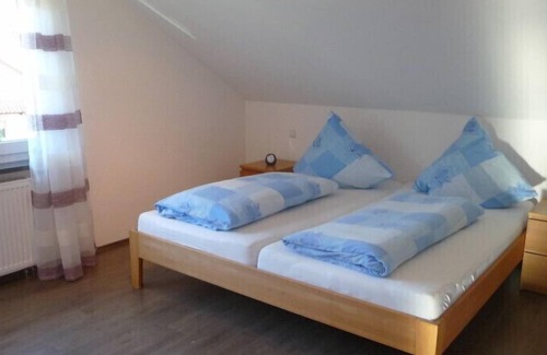 Untermunstertal Apartment | Ferienwohnung Dietzelbach mit 80qm, 1 Schlafzimmer, 1 Kinderzimmer für max. 4 Personen