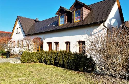 Hoyerswerda Apartment | Ferienwohnung Dorfaue Zeißig