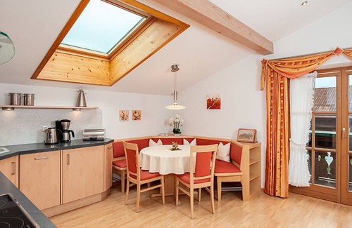 Inzell Apartment | Ferienwohnung für 4 Personen, 2 Schlafzimmer, 70 m²