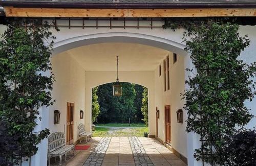 Diessen am Ammersee Apartment | Ferienwohnung Gutshof in Seenähe