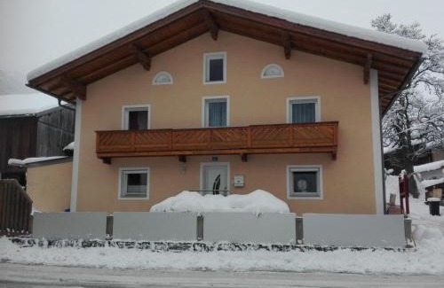 Uderns Apartment | Ferienwohnung-Gerti