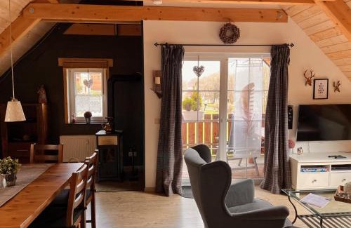 Tanne Apartment | Ferienwohnung Hexenstube 1