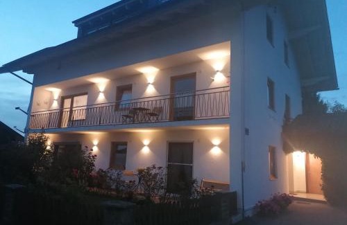 Traunstein Apartment | Ferienwohnung Juli's