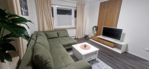 Sulingen Apartment | Ferienwohnung Lichtblick mit Terrasse in ruhiger Lage