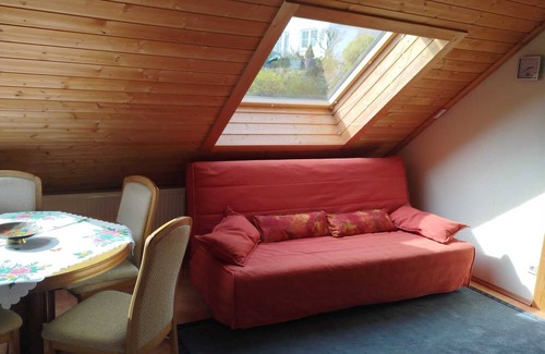 Neunkirchen Apartment | Ferienwohnung mit Balkon