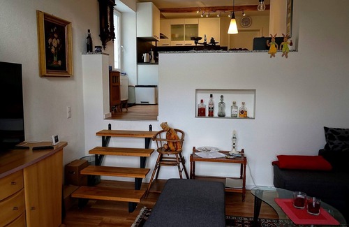 Tuttlingen Apartment | Ferienwohnung mit Eigenem Gartenanteil und Loggia