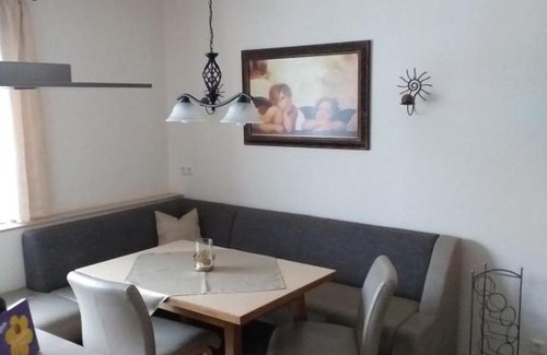 Tropolach Apartment | Ferienwohnung-Nassfeld-Haus Umschaden