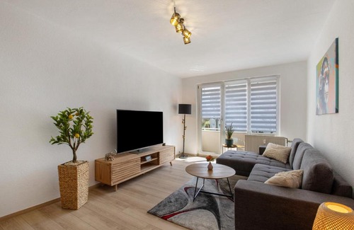 Mucheln Apartment | Ferienwohnung San Marino 3