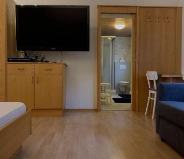 Lanersbach Apartment | Ferienwohnung Schweng