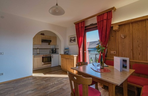 Weyregg am Attersee Apartment | Ferienwohnung Sonnenaufgang - Apartments Christine