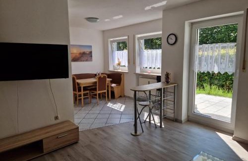 Unterneukirchen Apartment | Ferienwohnung Unterneukirchen mit Garten-Terrasse