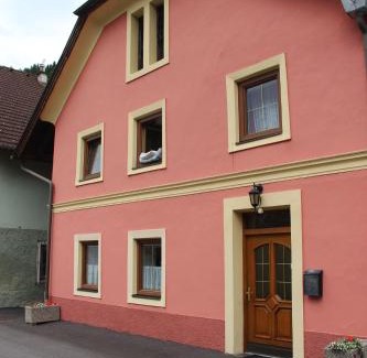Gmuend in Kaernten Apartment | Ferienwohnung Vorstadt