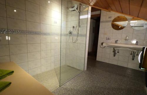 Zell am Ziller Apartment | Ferienwohnungen Flörl