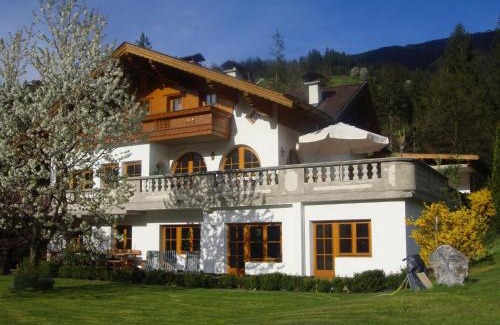 Stumm House | Ferienwohnungen Sunshine Stumm
