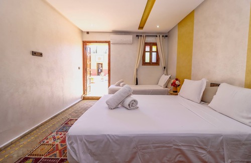 Menara Other | Ferme d'hôte Zomorroda