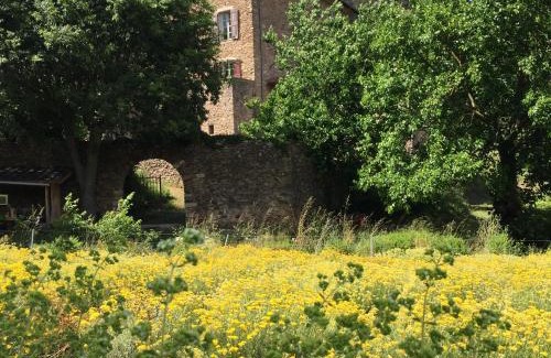 Pezenes-les-Mines House | Ferme d'hôtes de Pouzes