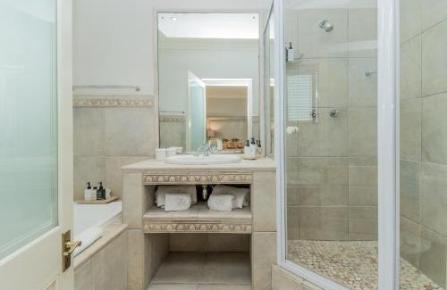 Newlands House | Fernwood Manor Boutique Guest House