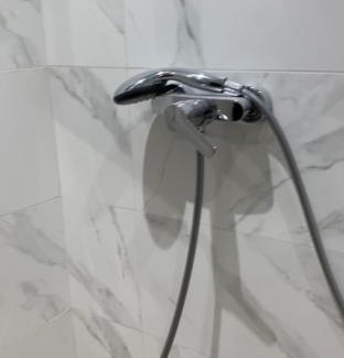 Grezan House | feuillade ancien partagé