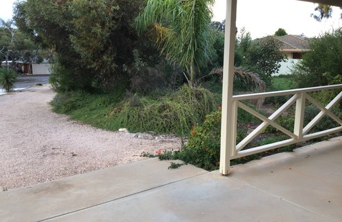 Moonta Bay House | Few minutes walk to the beach
