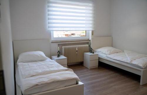 Salzbergen Apartment | FeWo 10P Küche TV WF