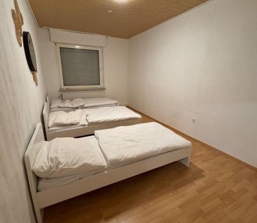 Osnabrueck Apartment | FeWo 3Z 6P Küche Bad
