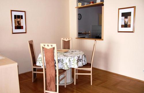 Kessenich Apartment | FeWo Bonnita - Nähe UN-Campus u. WCCB