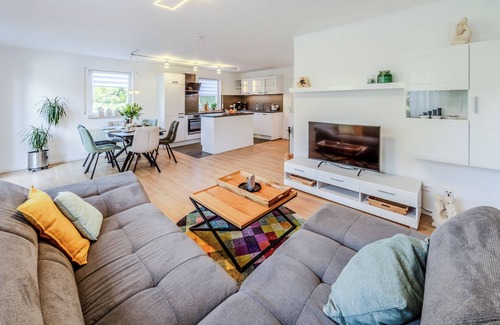 Ohningen Apartment | Fewo Resaleen mit Kleinem Garten für 2-6 Personen