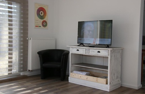 Rhynern Apartment | FeWo TIMON großzügig modern mit Terrasse ca 50 qm