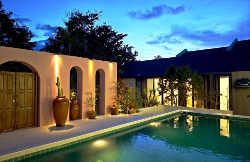 Rim Nuea House | Fieldlight Pool Villa -Rice View &private pool云上稻影