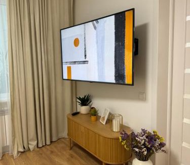 Riscani Apartment | FILIN HOME with KING SIZE BED