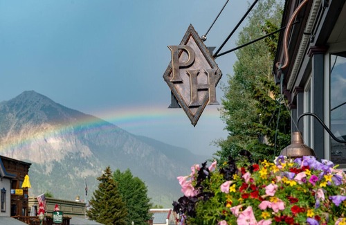 Crested Butte Apartment | Fillmore Loft at Public House on Elk Ave