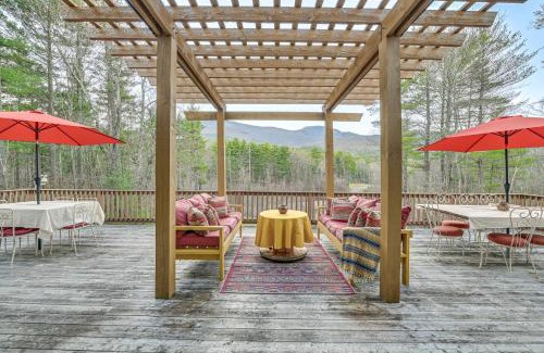 Round Top House | Fire Pits, Deck and Views Catskills Home!