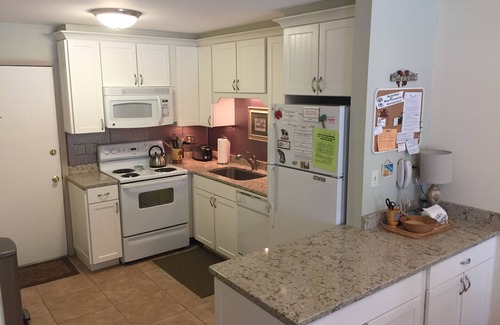 Folly Field Condo | First Floor Condo - One Block from Beach - Bikes Included!