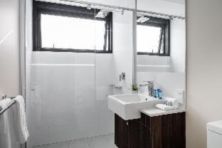 Mooloolaba Hotel | First Light Mooloolaba, an Ascend Collection Hotel