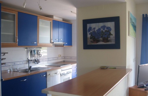 L'Alfas del Pi Apartment | First line beach apartment with large terrace, communal pool and garage