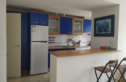 L'Alfas del Pi Apartment | First line beach apartment with large terrace, communal pool and garage