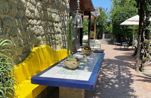 Panza Apartment | "Fish Cottage" with garden, swimming pool and spa hot tub