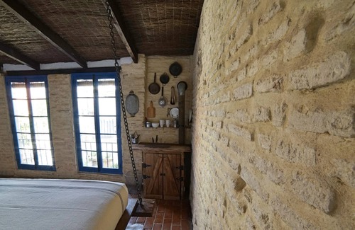 Santa Cruz Apartment | Five Hundred Year Old Santa Cruz Rooftop Studio