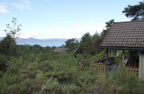 Lyngstranda House | Fjordhytte-41 mit mietbarem 9,9 PS Motorboot am Hardangerfjord