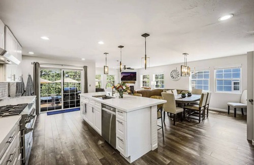 Woodlands Village House | Flagstaff w/Gorgeous Forest View, Hot Tub, A/C, Game Room & Close to Downtown!