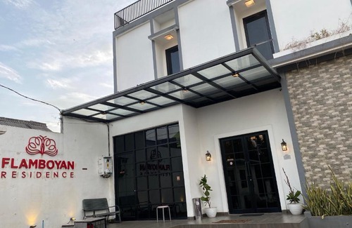 Cipete Selatan Hotel | Flamboyan Residence Cipete
